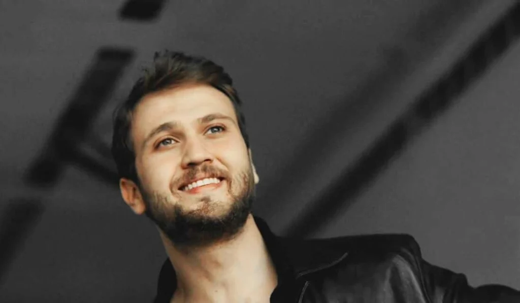 Aras Bulut İynemli turkish actors